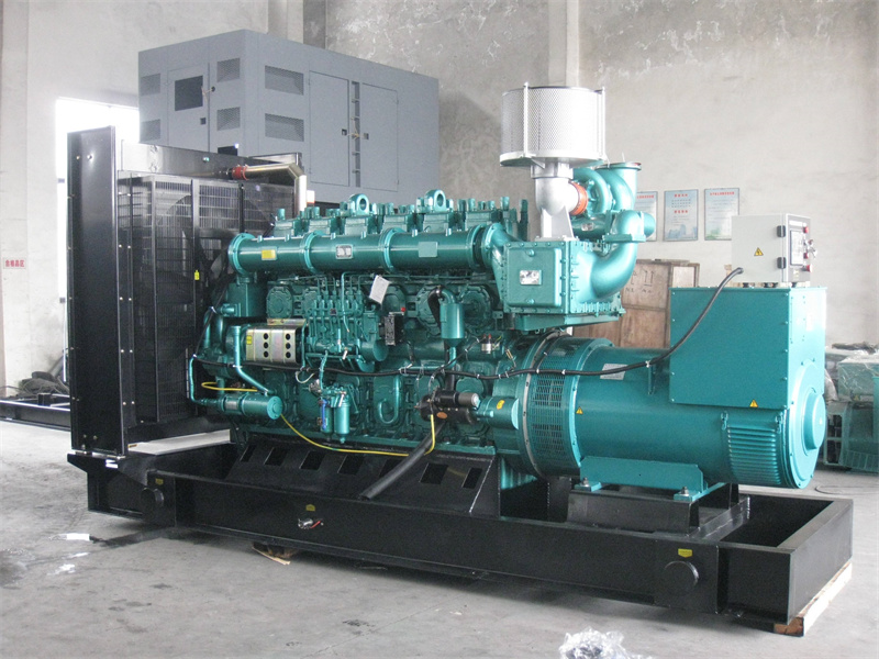 北镇200KW 柴油发电机的油耗是多少?
